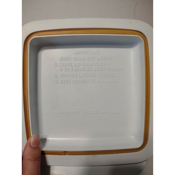 Vintage Igloo Snowflake Water Cooler Jug Ice Chest Square 1 Gallon Spout Red - Picture 9 of 9